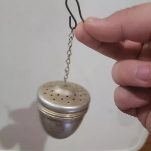 The Timeless Charm of the Vintage Tea Strainer: A Journey Through Tea’s Rich History