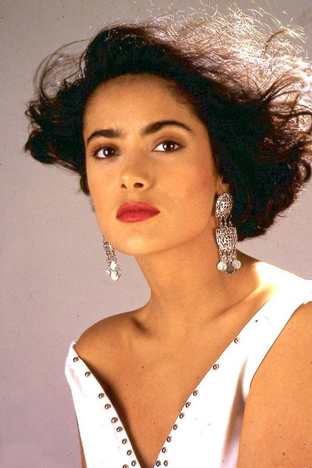 Salma Hayek’s Biography: Life, Career, and Present