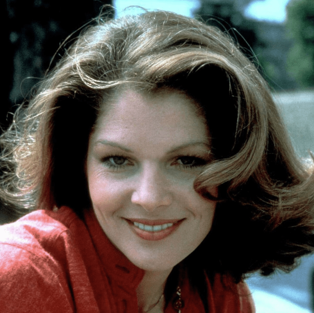 Lois Chiles: A Journey Through Elegance and Versatility in Entertainment