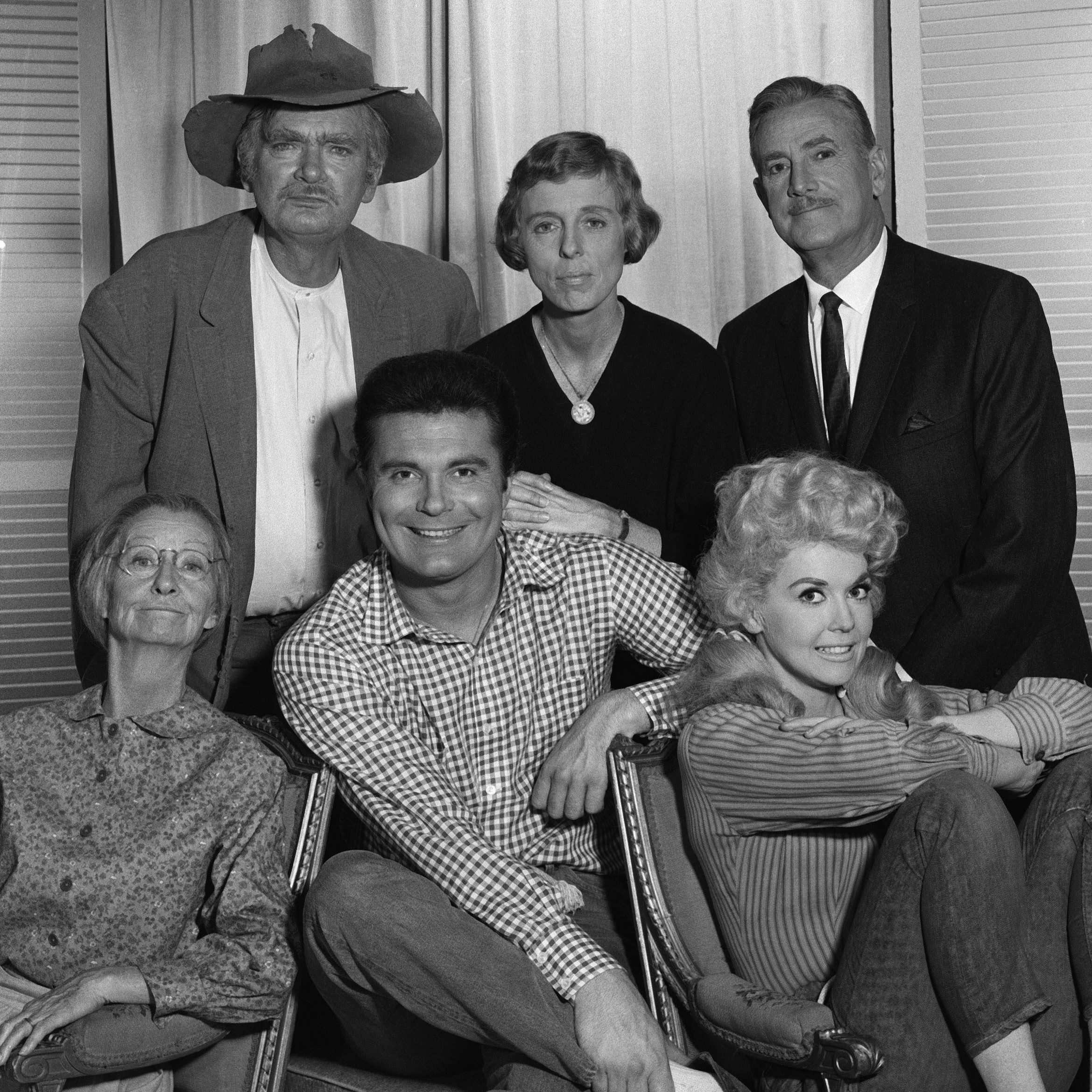 The last remaining star of The Beverly Hillbillies has a story you won’t believe! Dive into the life of this beloved icon!