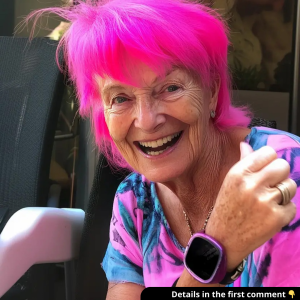 My Mom Started Dyeing Her Hair Bright Pink After Turning 70, and I Don’t Like It…