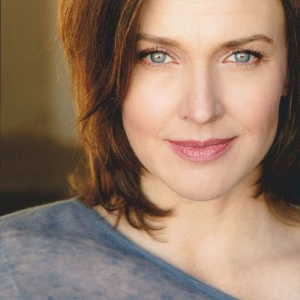 Brenda Strong: A Legendary Actress with an Inspirational Life and Career