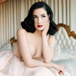 Dita Von Teese: The Queen of Burlesque and Vintage Elegance