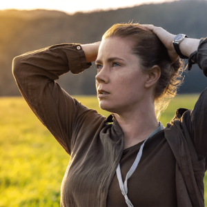 Exploring Amy Adams’ Mesmerizing Performance in Arrival