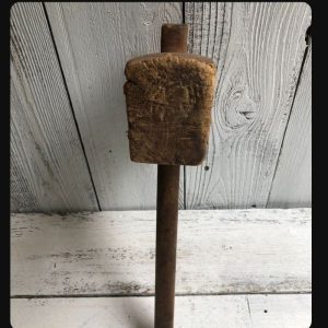 Spotted in a forgotten corner: this odd tool with no logo, no shine, just age-old character. Most people can’t figure out what it was made for — can you?