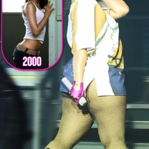 Nelly Furtado seemingly responds to body shamers with onstage outfit Nelly Furtado seemingly responds to body shamers with onstage outfit