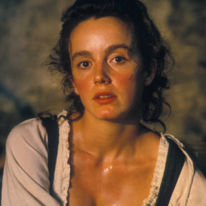 Absolutely Stunning at 62! She Radiates Confidence, Beauty, and Grace