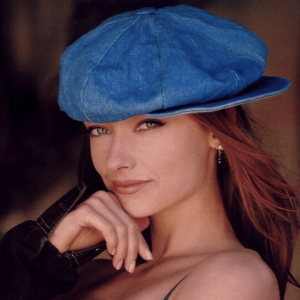 The Inspiring Journey of Kelly Wearstler and Her Rise as a Design Icon